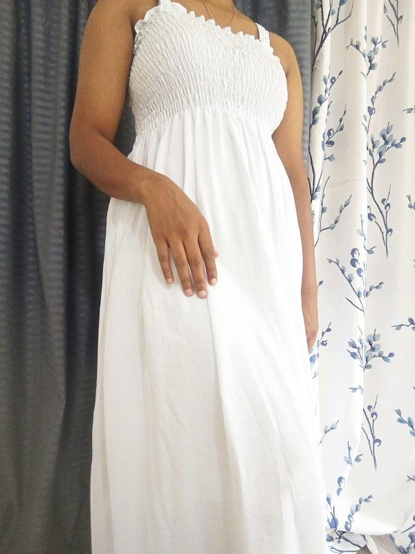 Sleeveless long frock