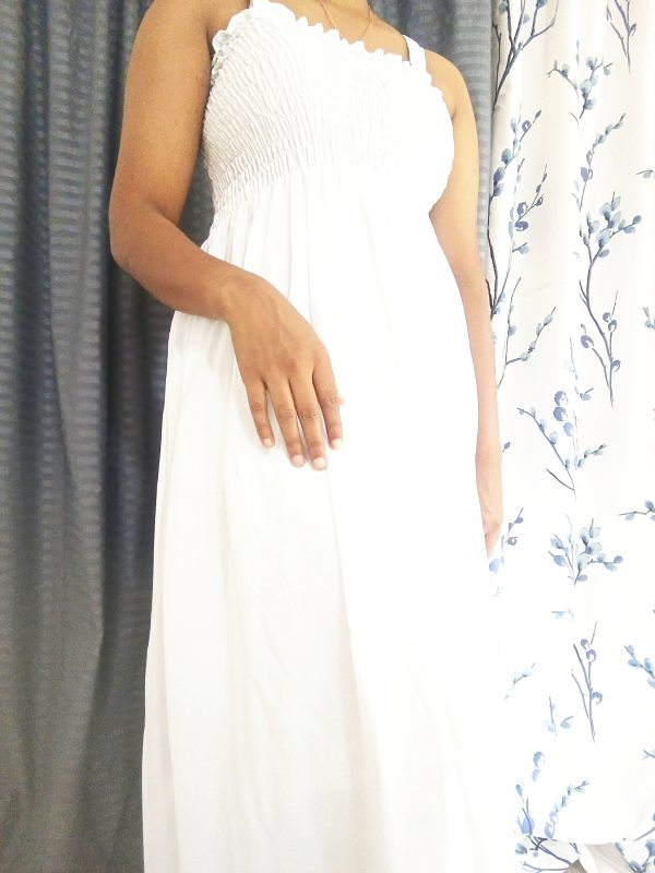 Sleeveless long frock