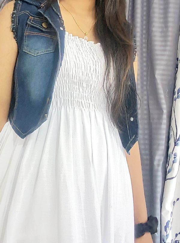 Sleeveless long frock
